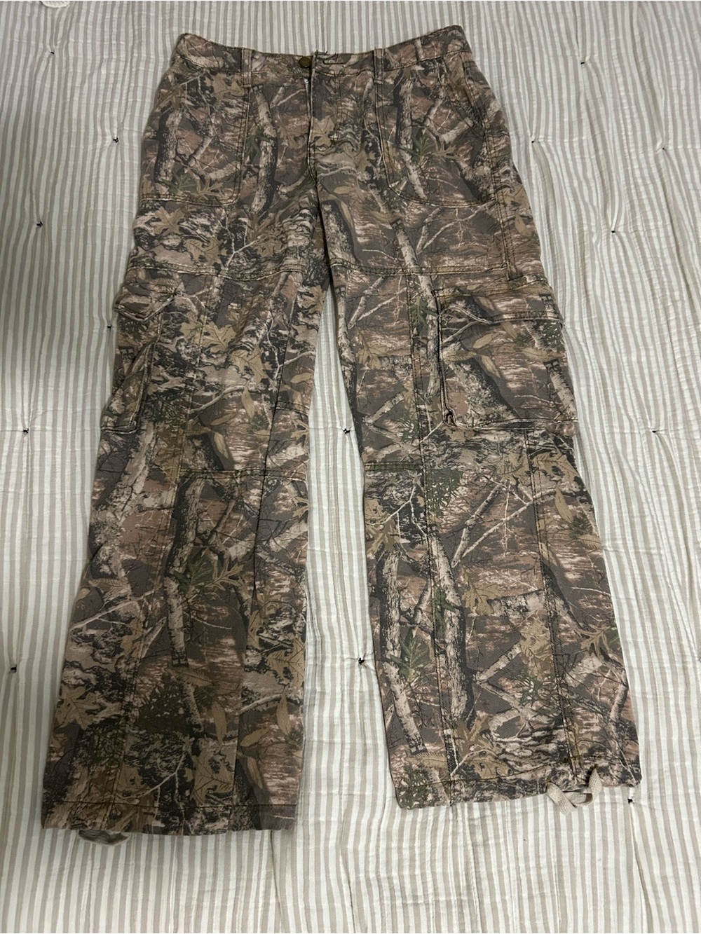 Camo Cargo Drawstring Pants - Neutral Camouflage - Picture 3 of 4
